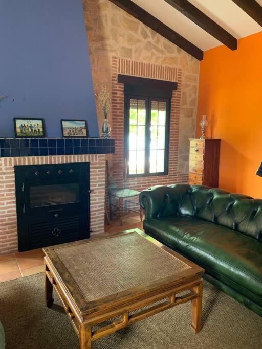 El Encuentro - - Chalet