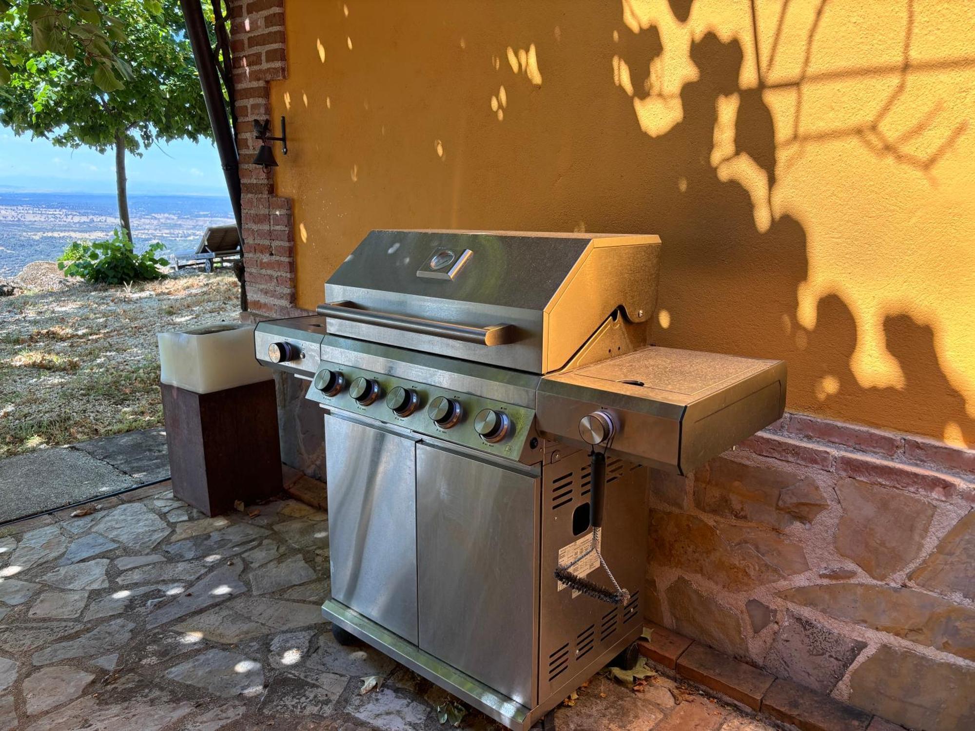 Chalet El Encuentro - - *